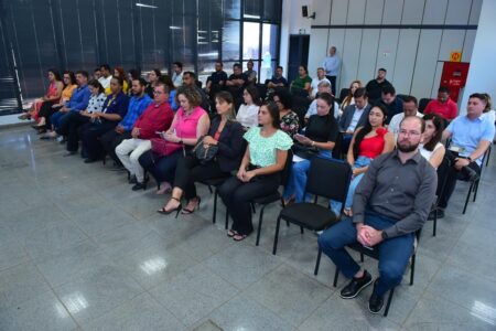 Goiânia empossa conselheiros dos Direitos da Criança e do Adolescente