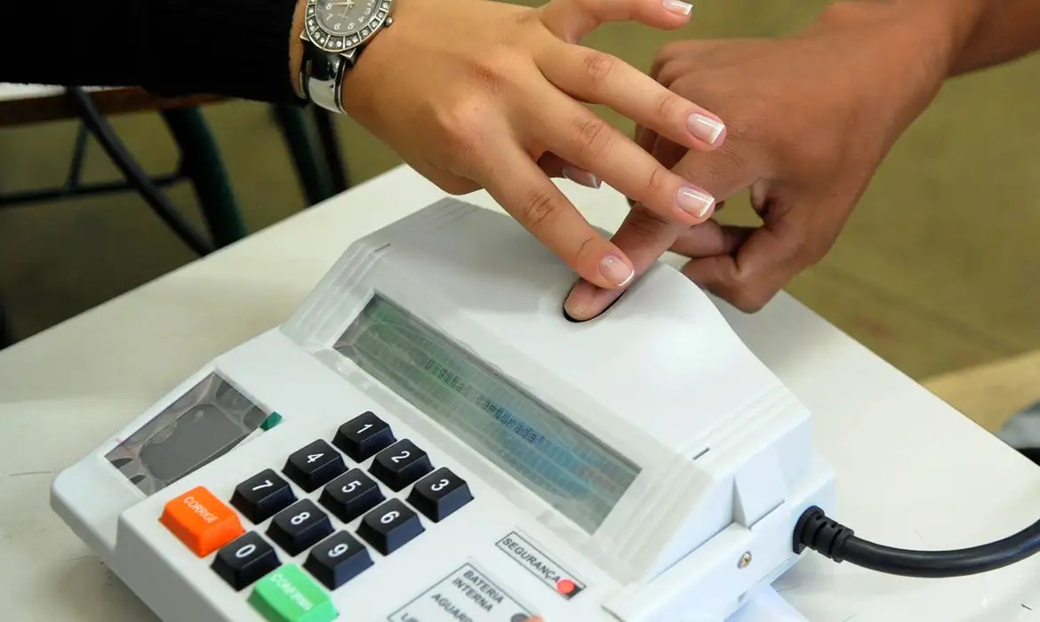 Eleitor ainda sem biometria cadastrada poderá votar neste ano; entenda