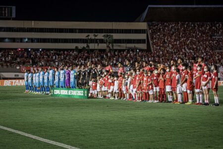 Paysandu e Vila Nova perfilados na final da Copa Verde de 2022