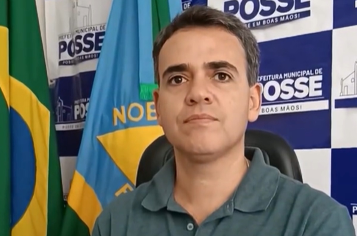 Por 12 votos a um, prefeito de Posse é cassado pela Câmara de Vereadores