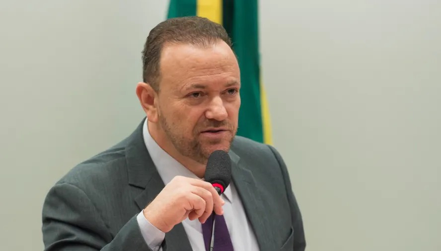 Tribunal arquiva inquérito da Lava-Jato contra Edinho Silva Investigação estava aberta há oito anos e juiz reconheceu constrangimento
