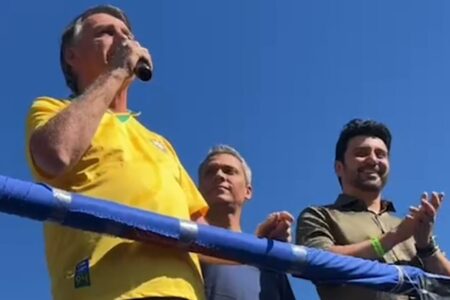 Bolsonaro, Gayer e Fred Rodrigues na Rua 44 - Reprodução - Instagram