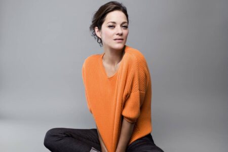 Marion Cotillard assinou contrato para um papel na 4ª temporada de “The Morning Show”, revelou a Variety.