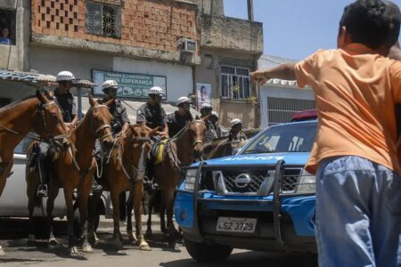 Grande Rio registra média de 17 confrontos por dia, diz estudo