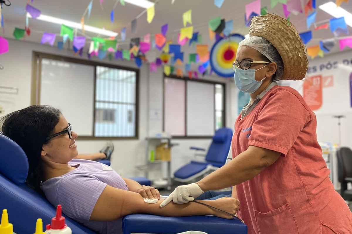 Dia do Doador de Sangue: Arraiá Solidário do Hugol incentiva doação em período de baixa