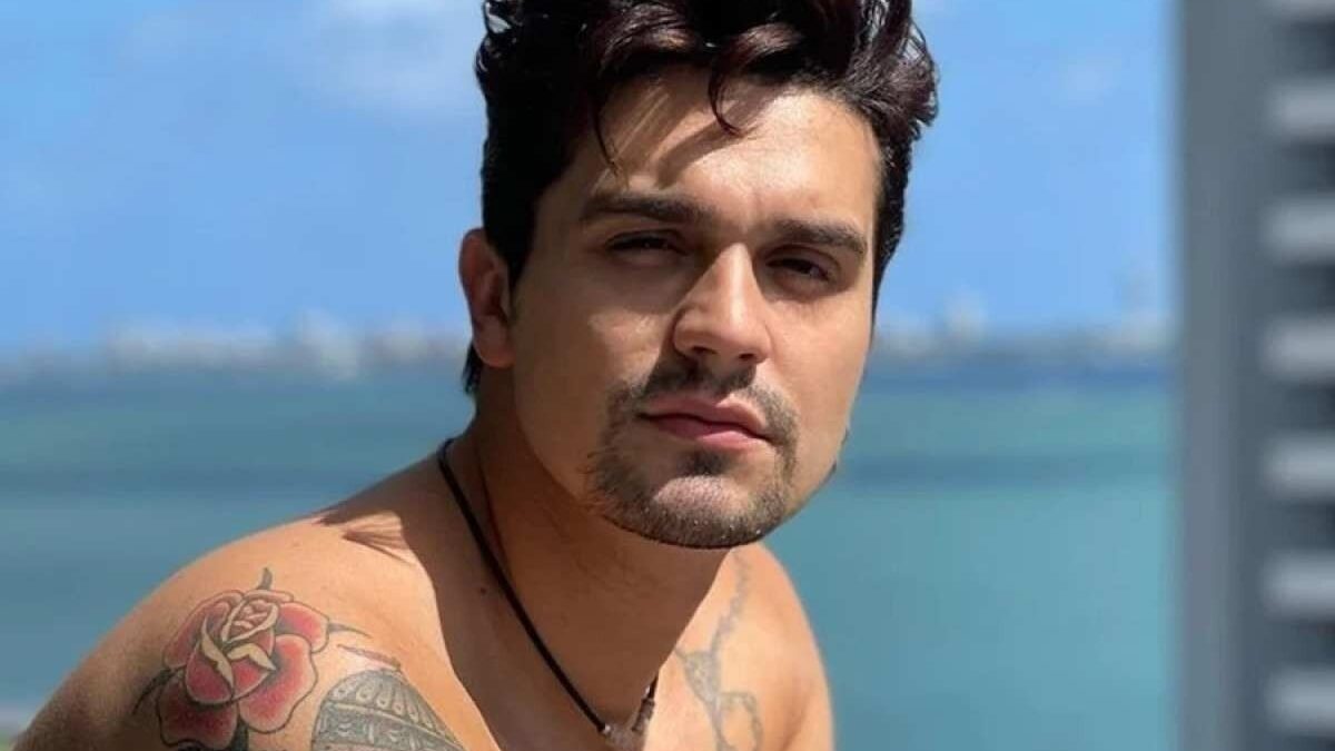 Luan Santana reaparece nas redes sociais após mal súbito e atualiza estado de saúde
