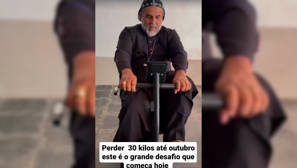 Padre Kelmon posta vídeo com ‘projeto fitness’ e web reage: ‘Festa junina chegando e ele tá no pique’