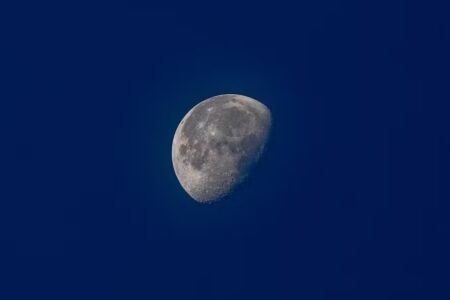 Habitantes do Hemisfério Norte poderão observar fenômeno da grande paralisação lunar ou lunistício neste final de semana (Foto: Freepik)