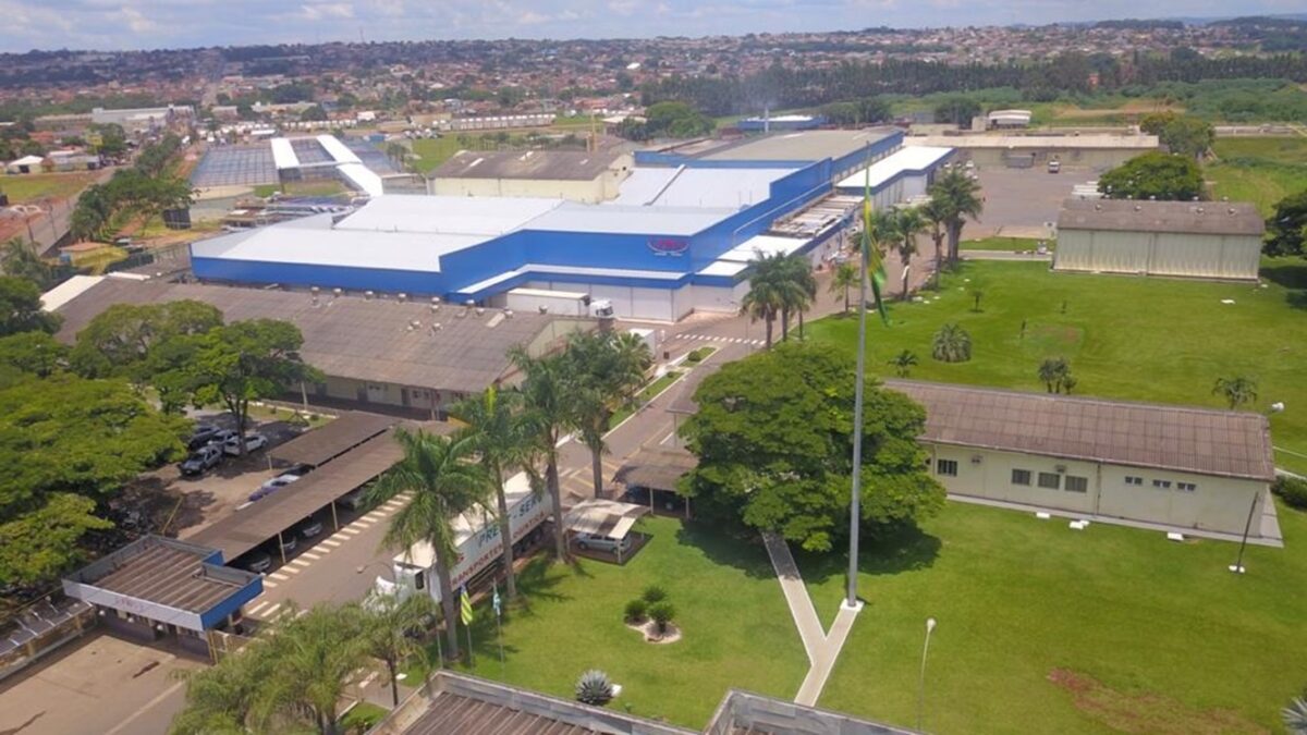 Todas as vagas são elegíveis para pessoas com deficiência Empresa de alimentos abre mais de 150 vagas de trabalho em Goiânia e Mozarlândia