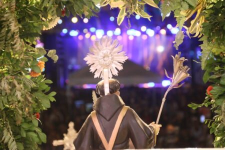 Festa do Glorioso Santo Antônio, em Santo Antônio do Descoberto, deve reunir 150 mil fiéis até 13/6
