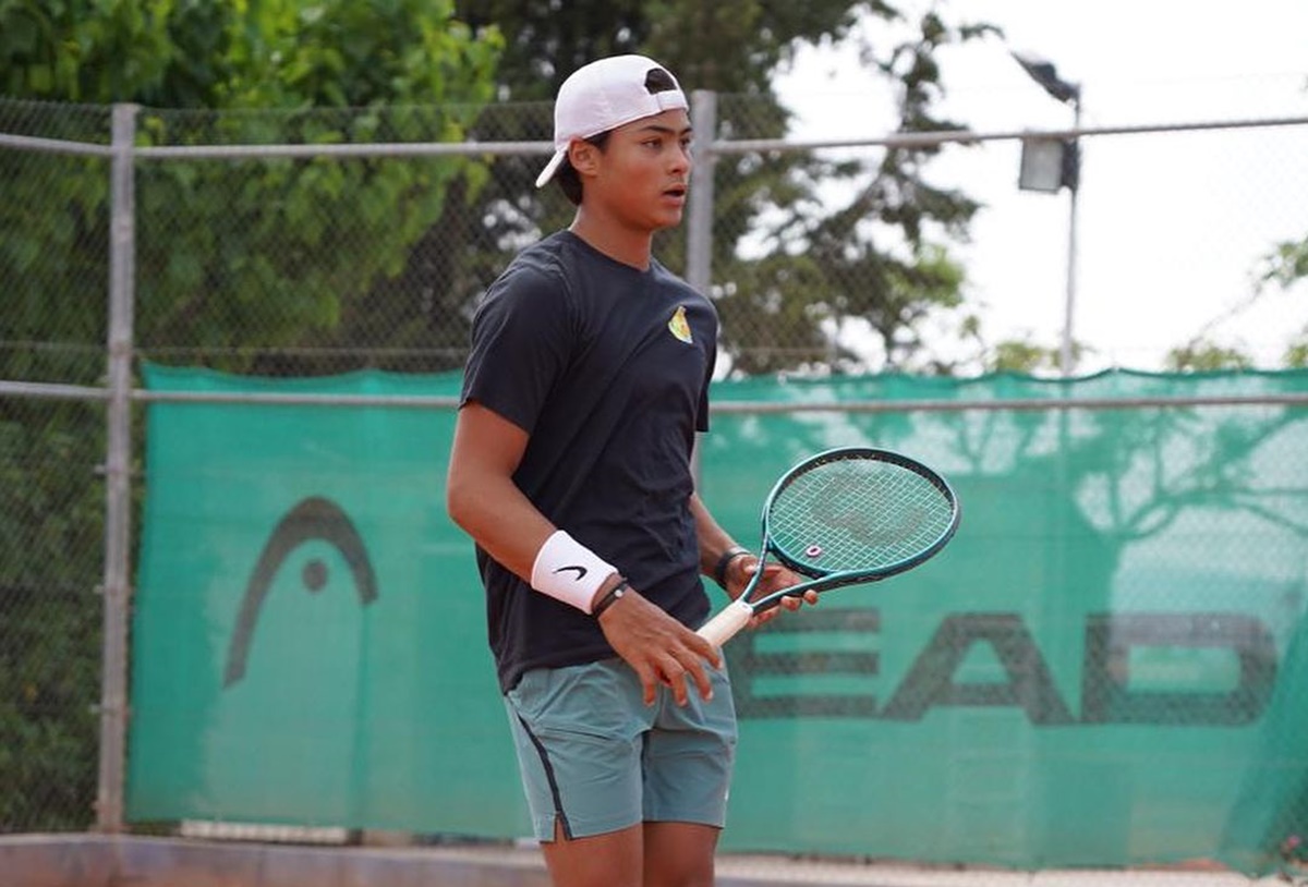 Goiano Luis Augusto Miguel vence na primeira rodada do torneio de Roland Garros