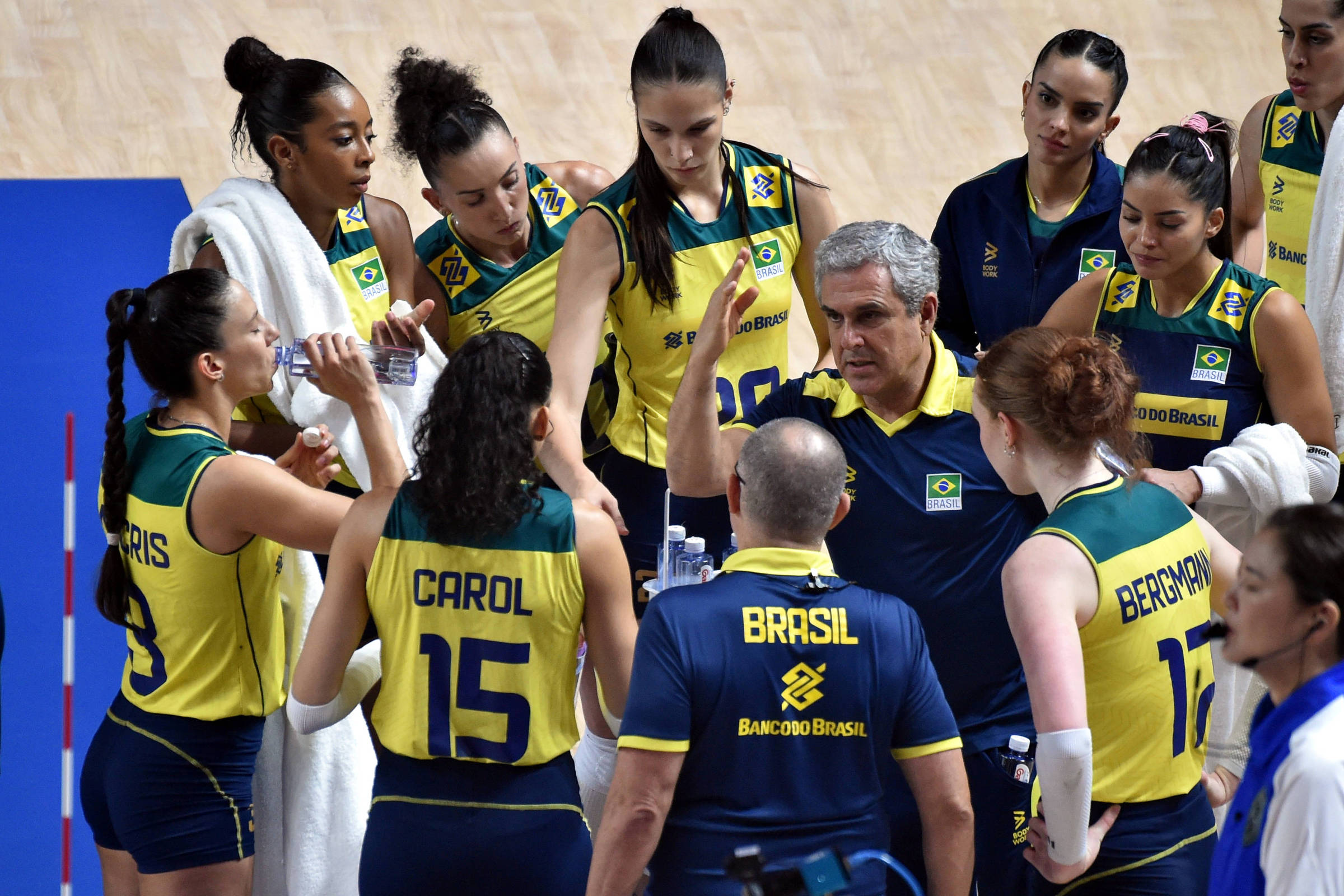 Seleção feminina de vôlei pega Polônia, Japão e Quênia na fase de grupos das Olimpíadas