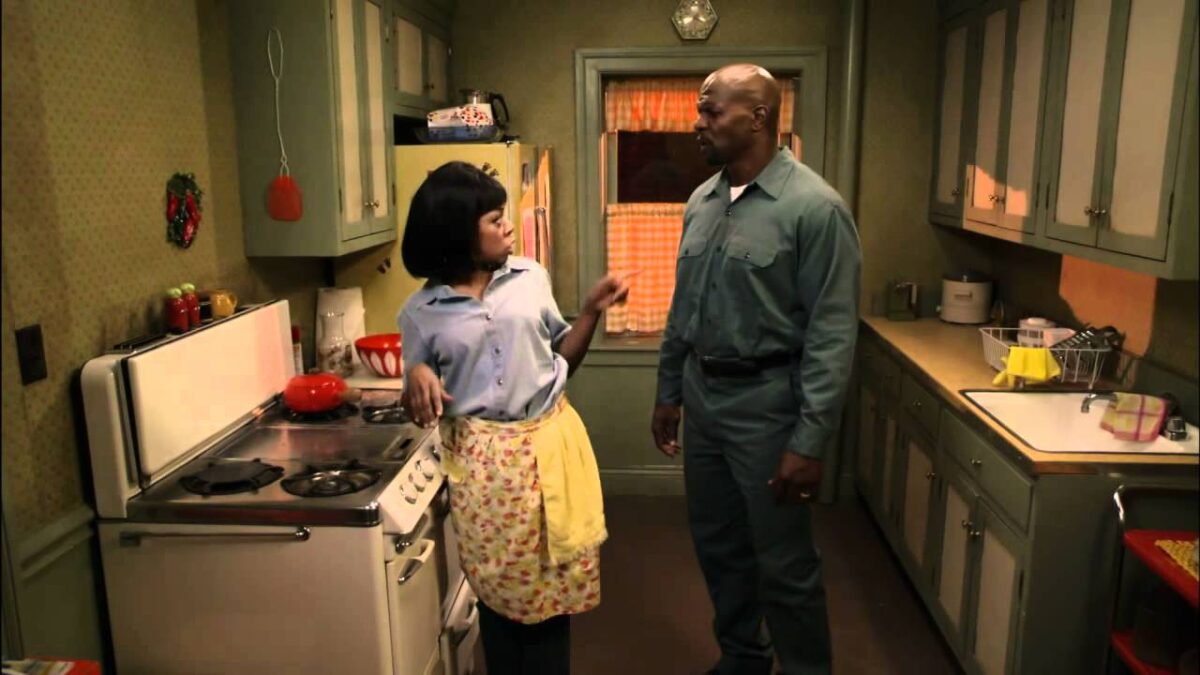 A série "Todo Mundo Odeia o Chris" vai retornar agora em uma versão animada intitulada "Todo Mundo Ainda Odeia o Chris". O canal Comedy Central anunciou o revival, que trará de volta as vozes de Chris Rock, Terry Crews e Tichina Arnold, atores que marcaram a versão original.