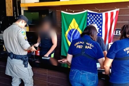 Academia com professor adolescente é interditada após aluna se machucar, em Goiânia