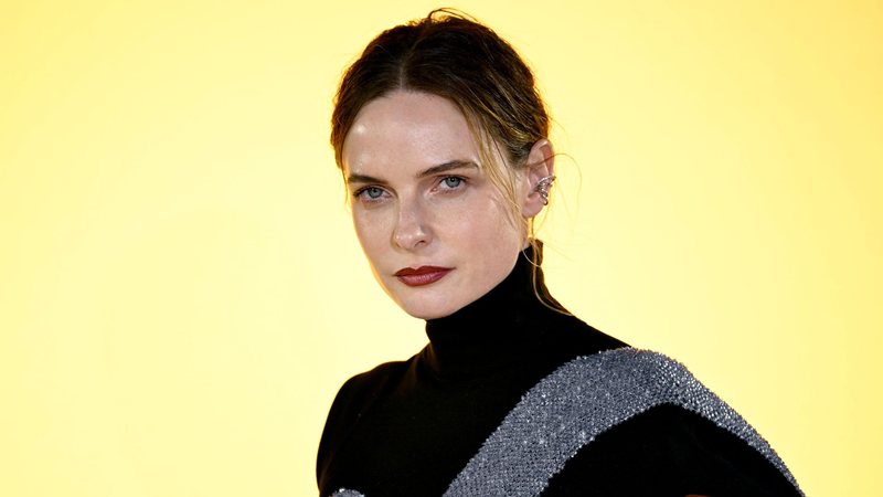 A estrela de "Duna" e "Missão: Impossível", Rebecca Ferguson, juntou-se ao elenco do filme "Peaky Blinders" da Netflix. Ferguson é o primeiro nome de destaque ao lado do previamente anunciado Cillian Murphy, que vai retornar ao icônico papel de Thomas Shelby. Detalhes sobre o papel de Ferguson ainda não foram revelados.