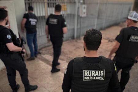 Trio é preso em MT por enganar compradores de gado em Goiás, diz PC Com o golpe, trio faturou cerca de R$ 200 mil