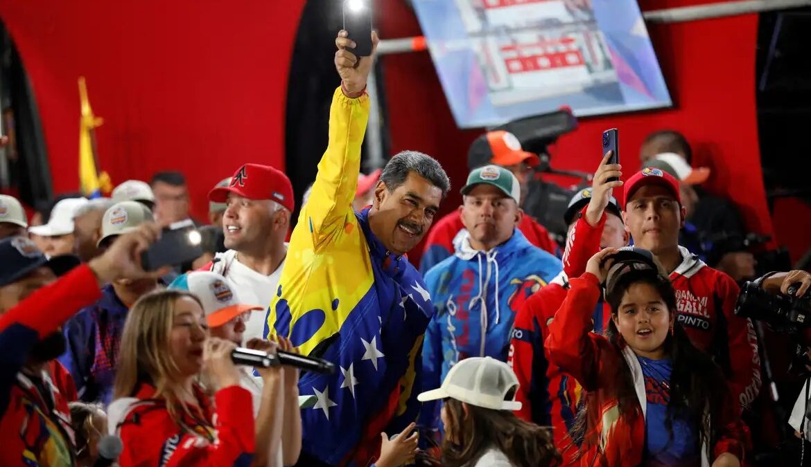 Nicolás Maduro celebra vitória nas eleições presidenciais da Venezuela (Foto: reprodução/Agência Brasil/Reuters)