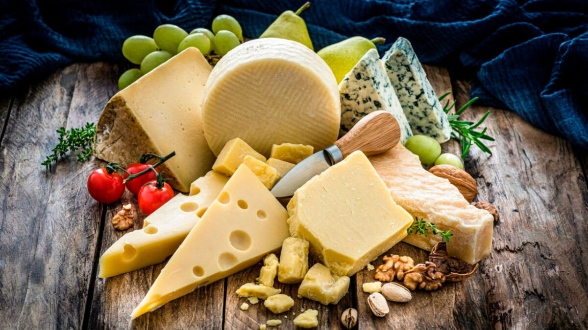 5 lugares para apreciar deliciosos queijos em Goiânia