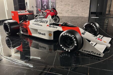 Réplica do Carro de Ayrton Senna