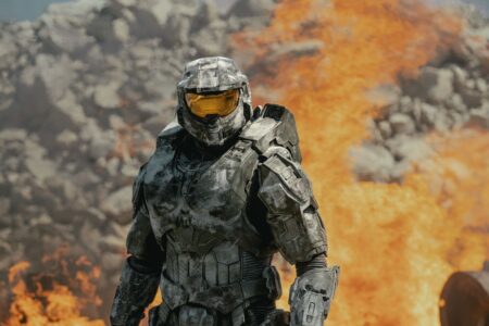 A série live-action “Halo” foi cancelada no Paramount+, revelou a Variety. A série de grande orçamento baseada na popular franquia de videogame do Xbox foi ao ar por duas temporadas no serviço de streaming. O programa estreou originalmente em 2022, enquanto a segunda temporada foi ao ar entre fevereiro e março de 2024.