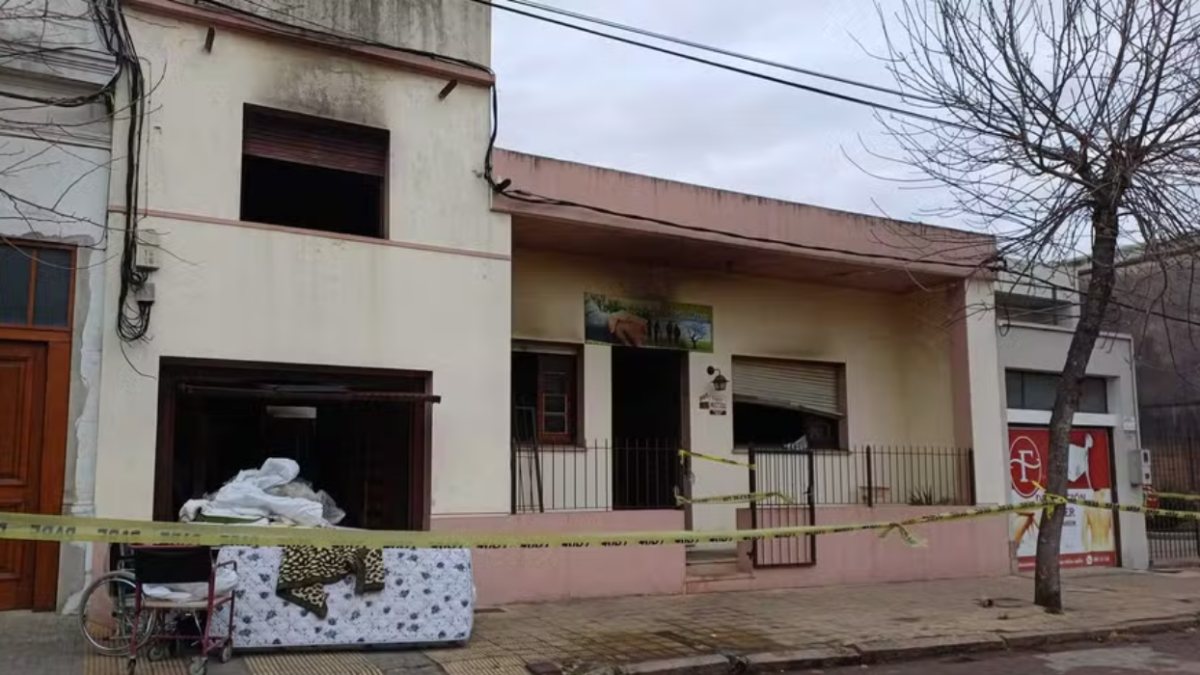 Idosos morreram por incêndio no Uruguai (Foto: reprodução / Redes Sociais)