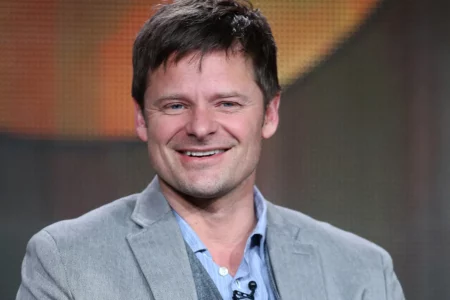 Steve Zahn está se juntando à segunda temporada da série de ficção científica "Silo", do Apple TV+.