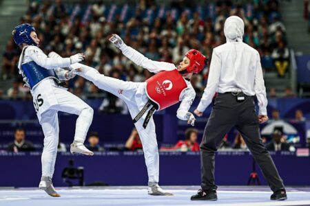 Maria Clara Pacheco atuando em Paris 2024