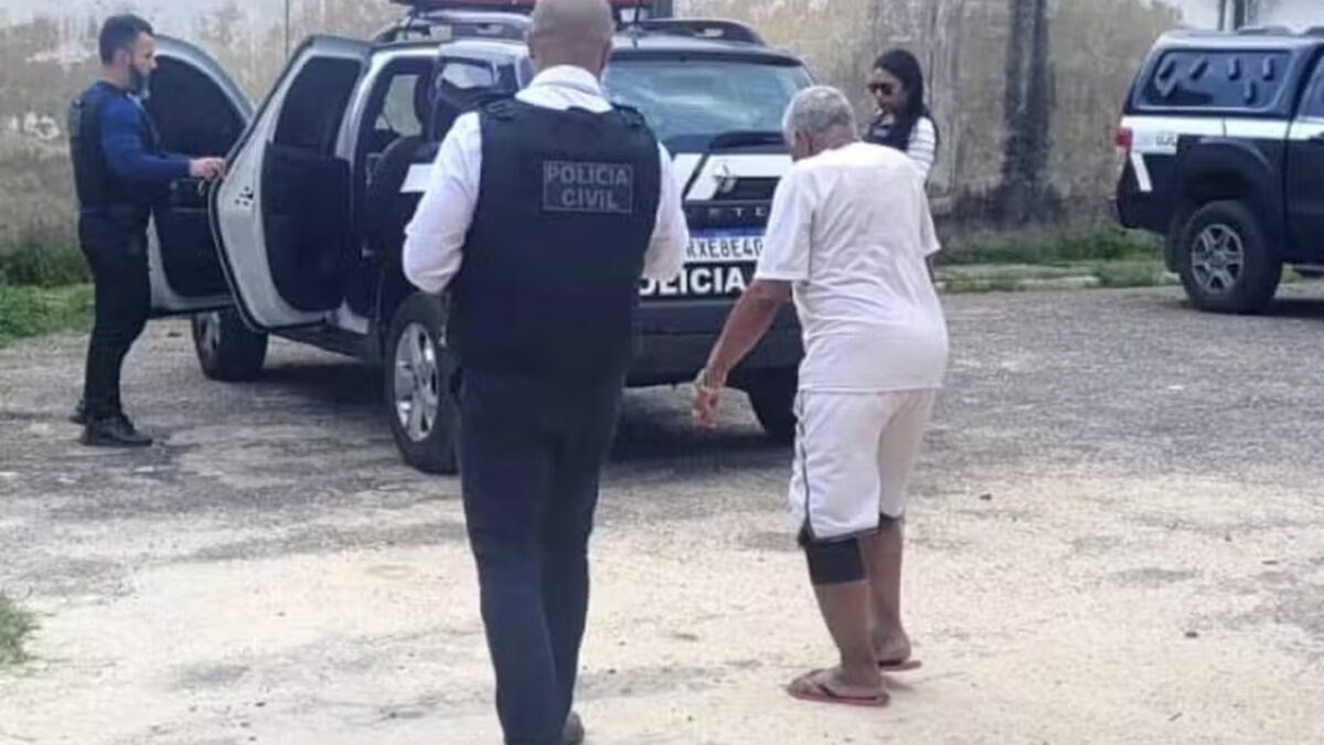 Homem é preso em flagrante por torturar até a morte filho adotivo com Síndrome de Down