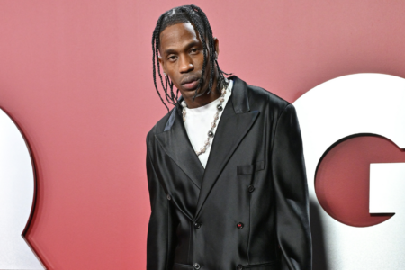 Rapper Travis Scott é preso em Paris por briga com segurança