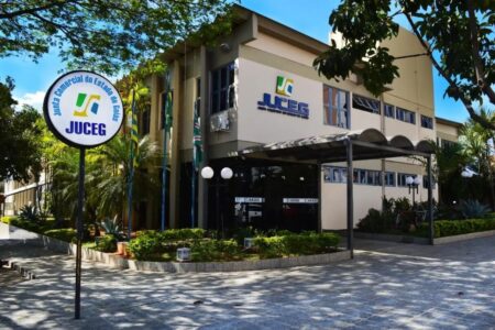 Goiânia segue em primeiro lugar no estado, com 351.522 negócios em funcionamento