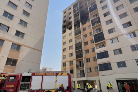 Prédio de Valparaíso em que houve o incêndio (Foto: Reprodução)