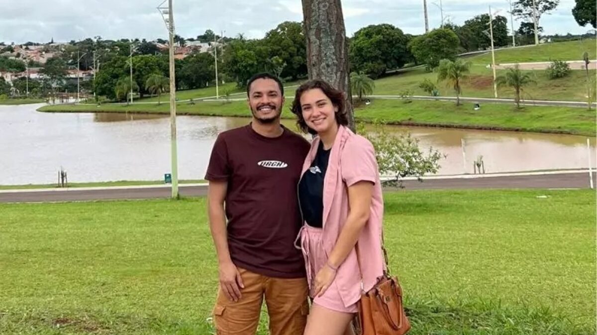 Família que entrou por engano em avião que caiu em Vinhedo ia para Rio Verde Casal e bebê ficaram 30 minutos dentro da aeronave