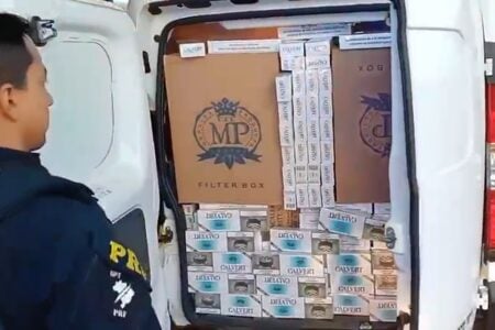 Homem com 20 mil maços de cigarros contrabandeados é preso em Goiatuba