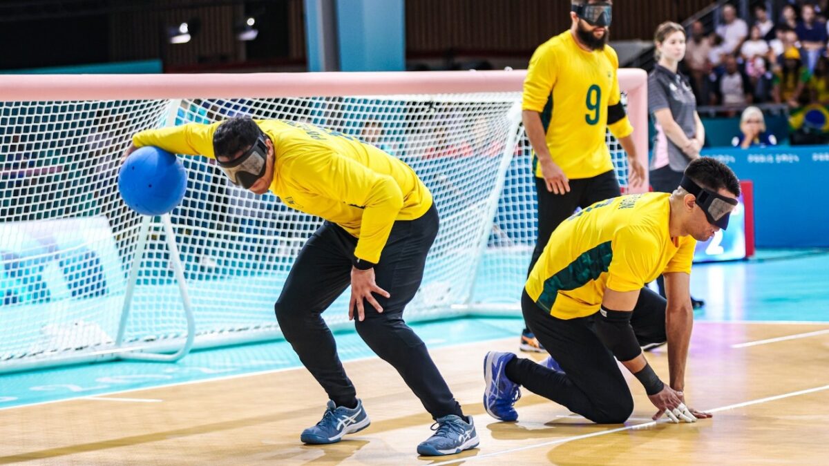 Jogadores de goalball masculino em Paris