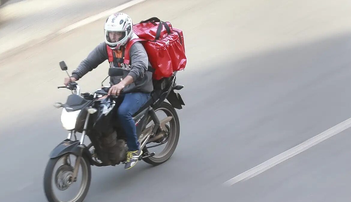 Candidato quer criar corredores exclusivos para motocicletas em Goiânia (Foto ilustrativa: Agência Brasil)