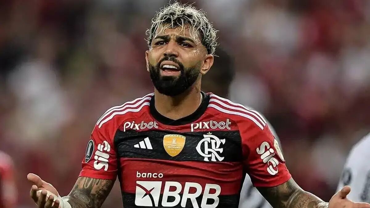 Gabigol com a camisa do Flamengo