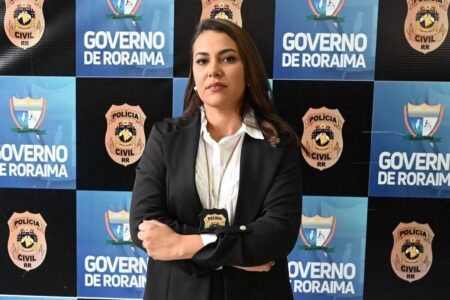 Escrivã deu voz de prisão ao criminoso Mulher se torna policial e prende assassino do pai 25 anos depois do crime