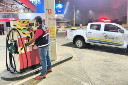 Procon interdita posto de combustível reincidente em vender gasolina adulterada em Aparecida