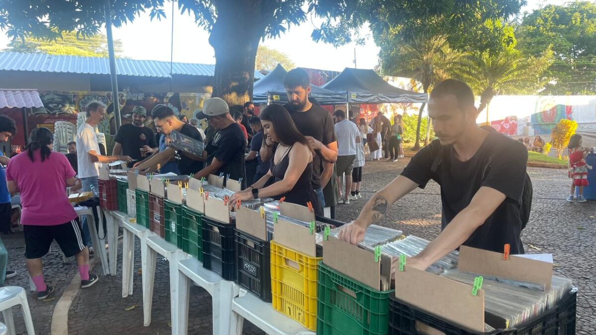 Feira de vinil acontece no dia 7 de setembro em Goiânia com entrada gratuita
