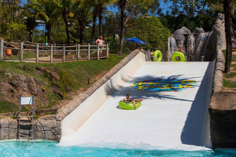 Atrações Hot Park - Giant Slide