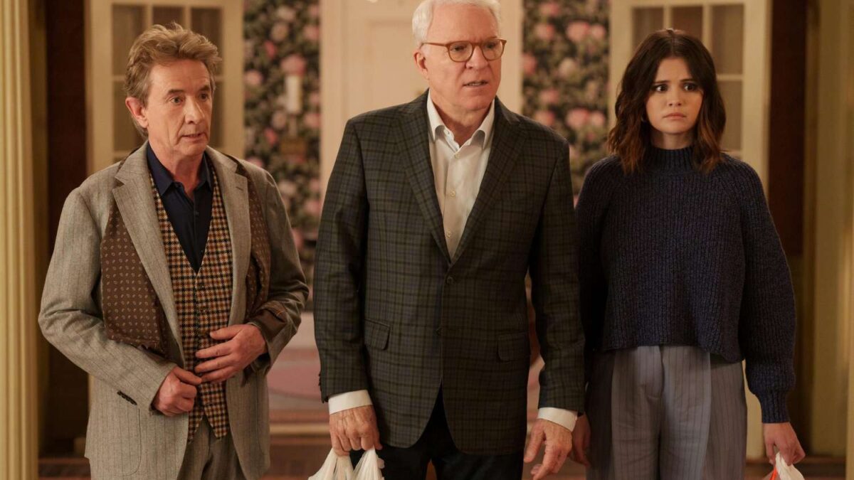“Only Murders in the Building” foi renovada para a 5ª temporada, a Variety revelou. No Brasil, o show está disponível para assistir no Disney+.