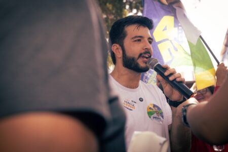 candidato vota na Escola Itamar Martins Ferreira, no Setor Bela Vista Matheus Ribeiro faz caminhada na Avenida Mangalô neste sábado agenda