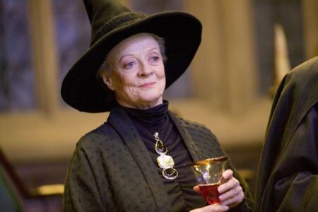 Estrela de 'Downton Abbey' e 'Harry Potter', Maggie Smith morre aos 89 anos Smith venceu dois Oscar, quatro prêmios Emmy e um Tony