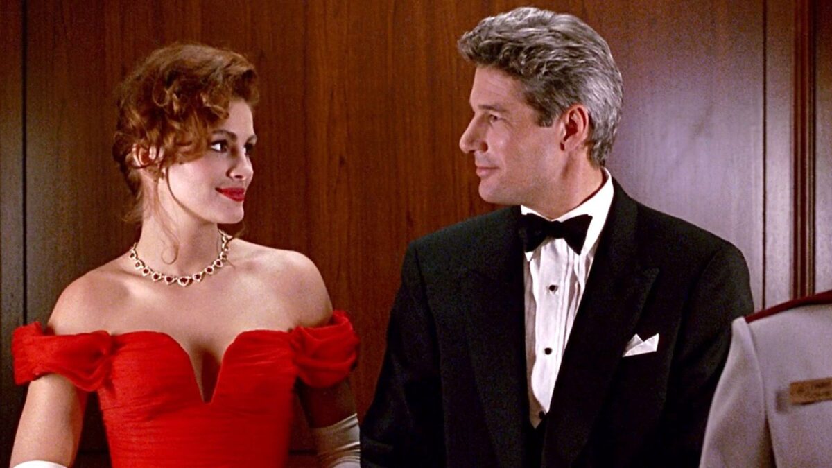 "Uma Linda Mulher" foi o filme que solidificou Richard Gere como um dos protagonistas mais arrojados de Hollywood, mas o ator admitiu que não assistia à sua performance em na famosa comédia romântica há muito tempo.