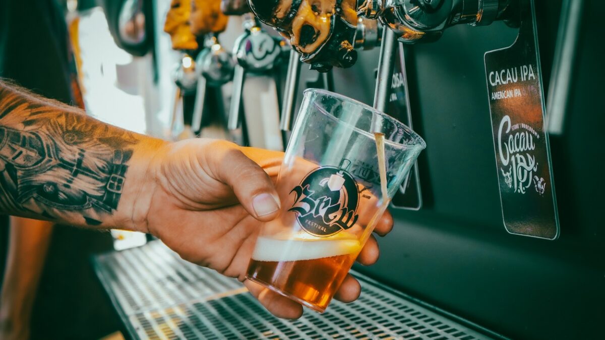 Brew Festival chega a Goiânia com cervejas artesanais, food trucks e shows de rock gratuitos