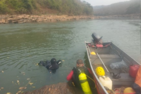 Busca pelo homem que desapareceu no rio Corumbá (Foto: Divulgação)