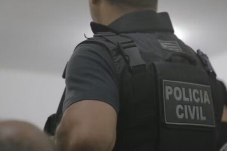 Homem é preso por estuprar filha e engravidar quatro enteadas no Sergipe O suspeito teve outras quatro filhas fruto do abuso das meninas