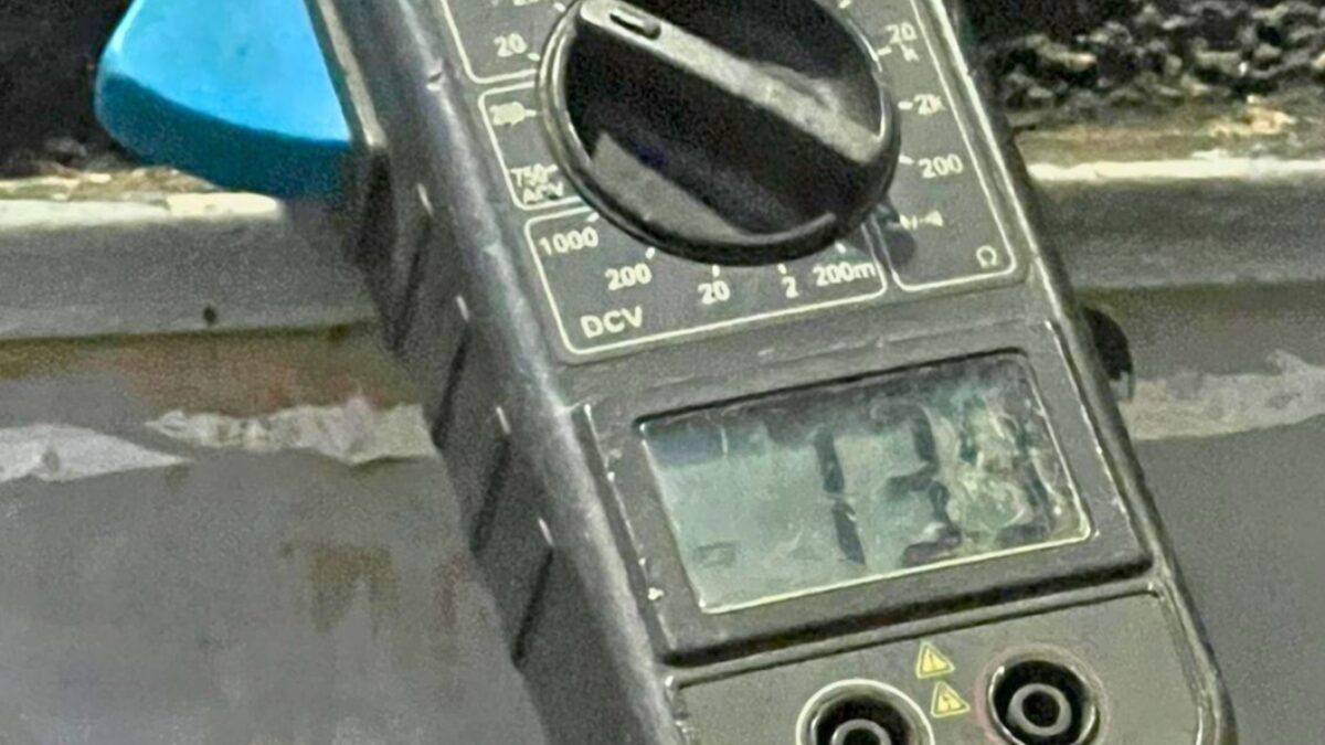 Dono de distribuidora em Trindade é preso suspeito de furtar energia