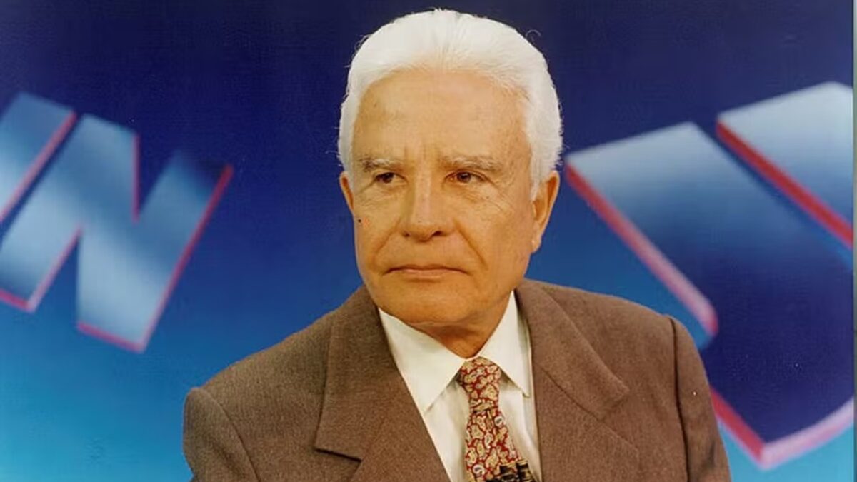 Morre o jornalista Cid Moreira, aos 97 anos O jornalista tinha completado 97 anos na última sexta-feira (27)