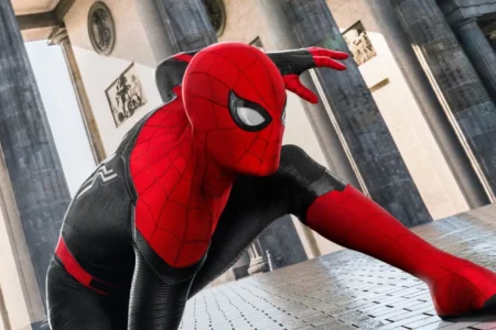 O Homem-Aranha de Tom Holland retornará aos cinemas em 24 de julho de 2026.